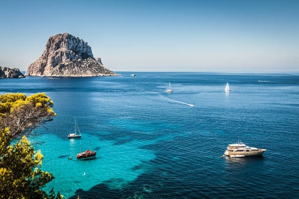AIR TICKETS PROMOTION! Spain, Bucharest - Ibiza - Bucharest 05.06.2025-12.06.2025 1804 zł