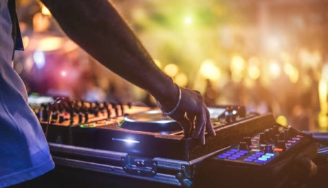 BILETY LOTNICZE! PROMOCJA! Hiszpania, Bukareszt - Ibiza - Bukareszt 05.06.2025-12.06.2025 1804 zł