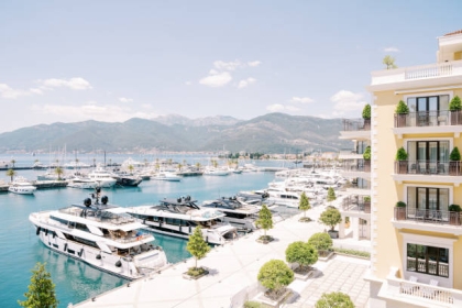 BILETY LOTNICZE! PROMOCJA! Czarnogóra, Kiszyniow - Tivat 08.06.2025 501 zł